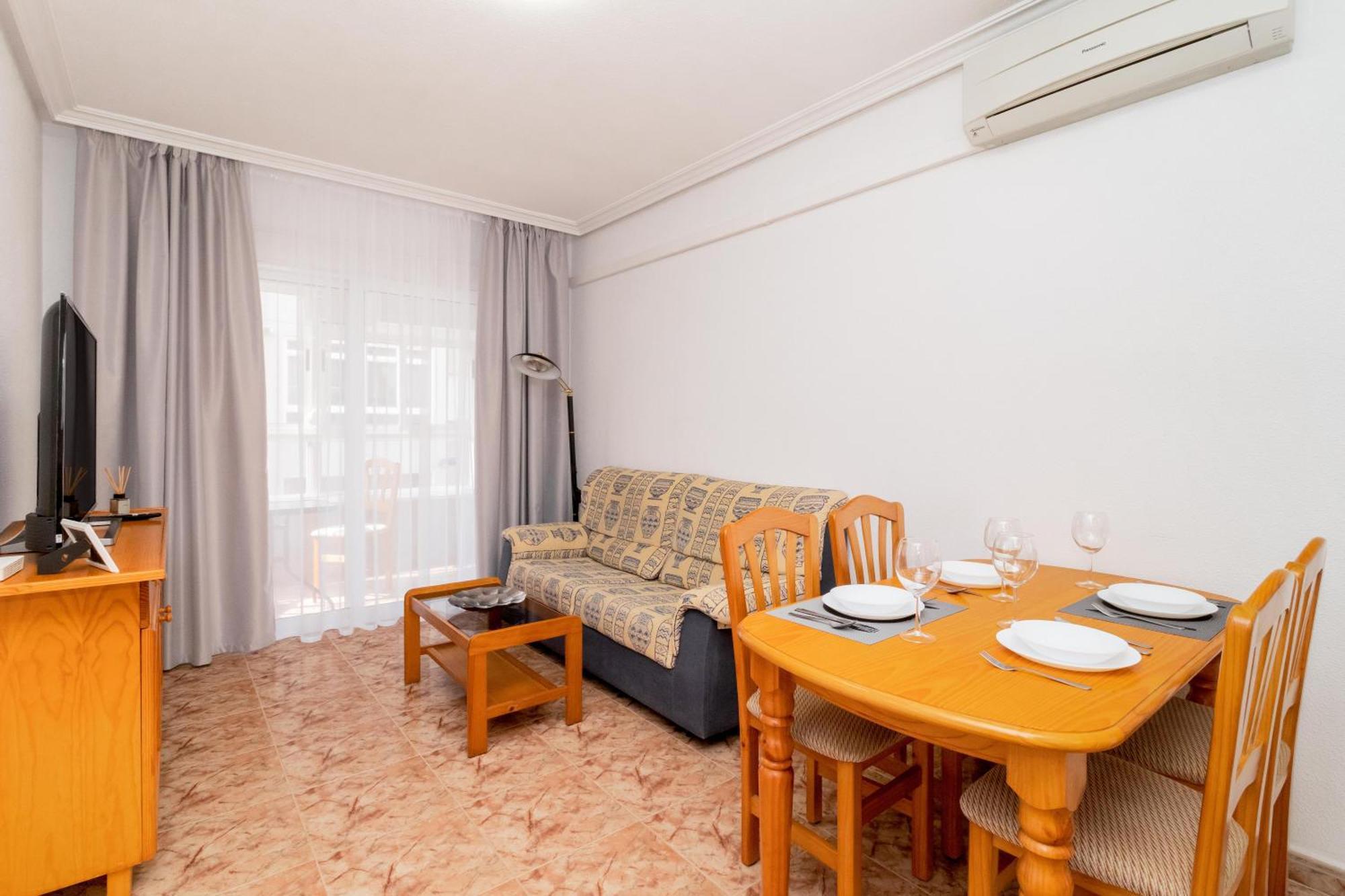Apartmán La Paz Torrevieja Exteriér fotografie